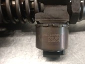 Replacement injector for Dodge Journey 2.0 16V CRD CAT OEM IAM reference 03G130073G 0414720404 BOSCH