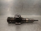 Replacement injector for Dodge Journey 2.0 16V CRD CAT OEM IAM reference 03G130073G 0414720404 BOSCH