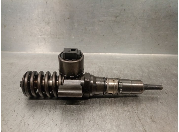 Recambio de inyector para dodge journey 2.0 16v crd cat referencia OEM IAM 03G130073G  0414720404 BOSCH