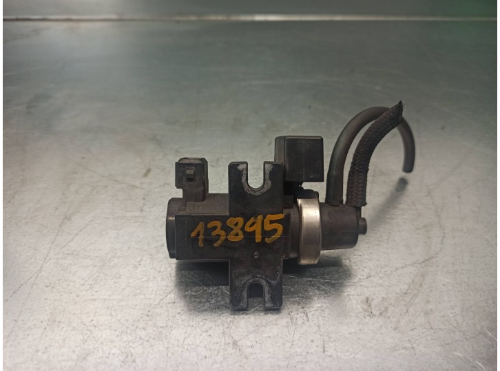 Recambio de electrovalvula vacio para bmw serie 1 berlina (e81/e87) 2.0 16v diesel cat referencia OEM IAM 72279600 2247906 PIERB