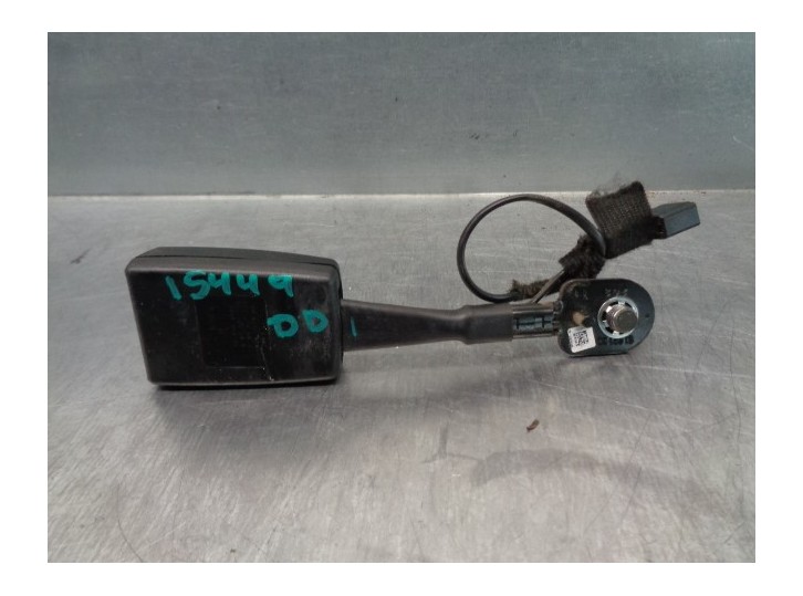 Recambio de enganche cinturon para chevrolet aveo 1.3 diesel cat referencia OEM IAM 95027720 2 PINES DEL DER.