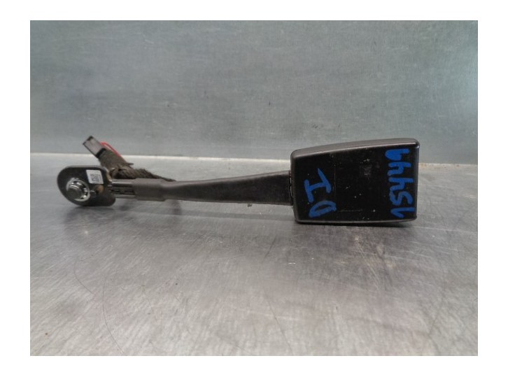 Recambio de enganche cinturon para chevrolet aveo 1.3 diesel cat referencia OEM IAM 95027719 2 PINES DEL IZQ.