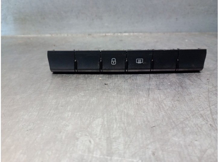 Replacement multifunction switch for Seat Toledo IV (KG3) 1.6 TDI OEM IAM reference 6JA927132BL 6JA927132BL 