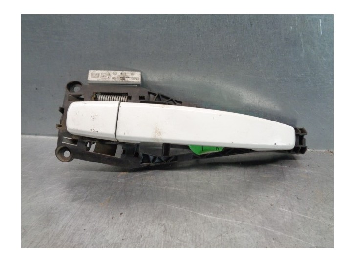 Recambio de maneta exterior delantera derecha para chevrolet aveo 1.3 diesel cat referencia OEM IAM 25936893  