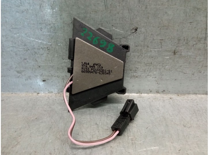 Replacement sensor for Volkswagen Taigo (CS1) 1.0 TSI OEM IAM reference 5TA845109 6383458 86985478