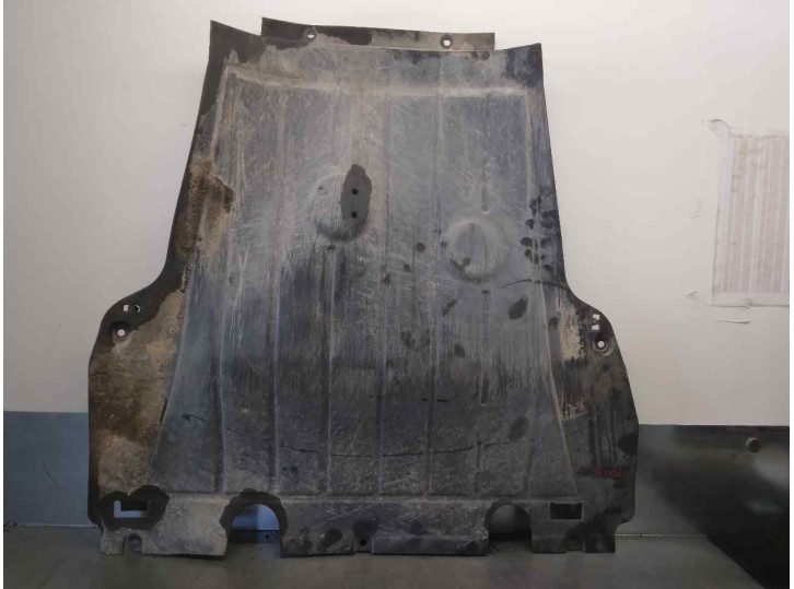 Recambio de cubrecarter para renault clio iii authentique referencia OEM IAM 8200540585 