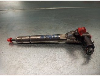 Recambio de inyector para mercedes-benz clase c (w203) berlina 220 cdi (203.006) referencia OEM IAM A6110700987  