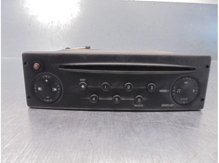 Recambio de sistema audio / radio cd para renault mascott 3.0 diesel referencia OEM IAM 8200354522 