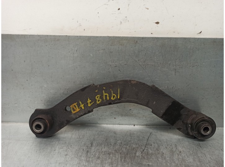 Recambio de brazo suspension superior trasero izquierdo para jeep compass 2.0 crd cat referencia OEM IAM 05105271AB  