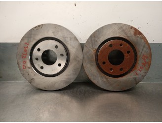 Recambio de disco freno delantero para peugeot 406 berlina (s1/s2) 2.0 hdi referencia OEM IAM 4246R7 4246R7 