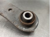 Recambio de brazo suspension superior trasero derecho para jeep compass 2.0 crd cat referencia OEM IAM 05105271AB  