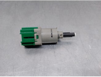 Replacement switch for Citroën C3 1.2 12V e-THP / PureTech OEM IAM reference 9818232480 