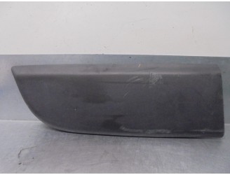 Recambio de molduras delanteras para renault master iii furgón caja cerrada referencia OEM IAM 808210166R  