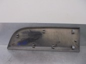 Recambio de molduras delanteras para renault master iii furgón caja cerrada referencia OEM IAM 808210166R  