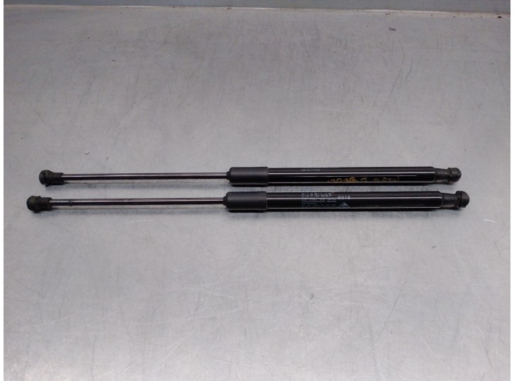 Recambio de amortiguadores maletero / porton para citroën c3 1.2 12v e-thp / puretech referencia OEM IAM 9813177780 