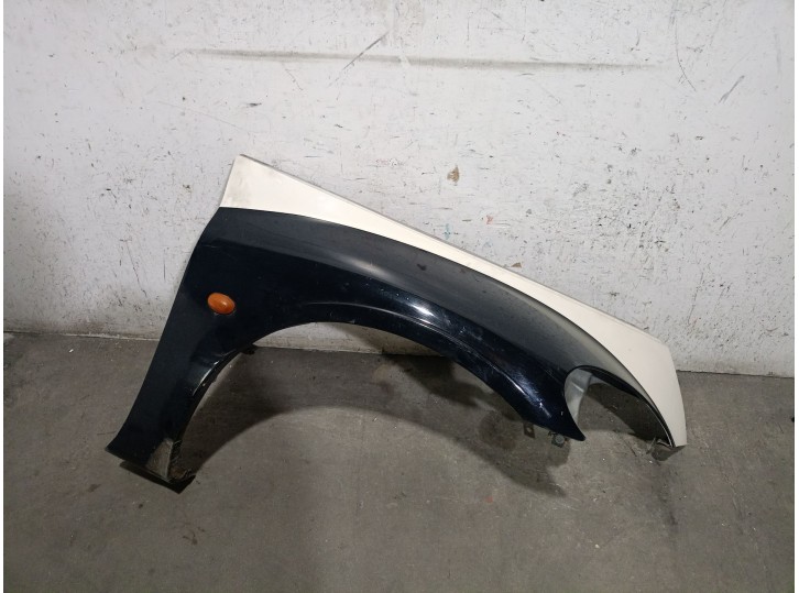 Recambio de aleta delantera derecha para chrysler pt cruiser (pt_) 2.2 crd referencia OEM IAM 5015484AD 5015484AD 