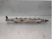 Recambio de rampa inyectora para volvo s60 berlina d5 referencia OEM IAM 8658252 0445215010 BOSCH