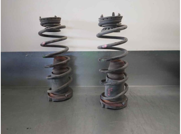 Recambio de muelle amortiguacion para peugeot bipper 1.3 16v hdi fap referencia OEM IAM 3965201 
