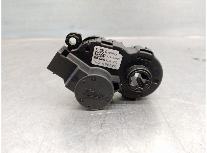 Recambio de motor calefaccion para citroën c3 1.2 12v e-thp / puretech referencia OEM IAM T32088BA  