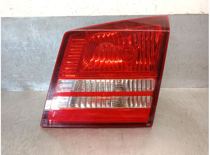 Recambio de piloto trasero derecho para dodge journey 2.0 16v crd cat referencia OEM IAM 04806368AD 4806368AD 