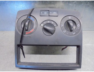 Recambio de mando calefaccion / aire acondicionado para tata indica 2006 1.4 63 kw referencia OEM IAM 