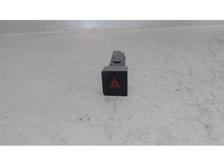 Recambio de warning para chevrolet captiva 2.0 diesel cat referencia OEM IAM 202005304 