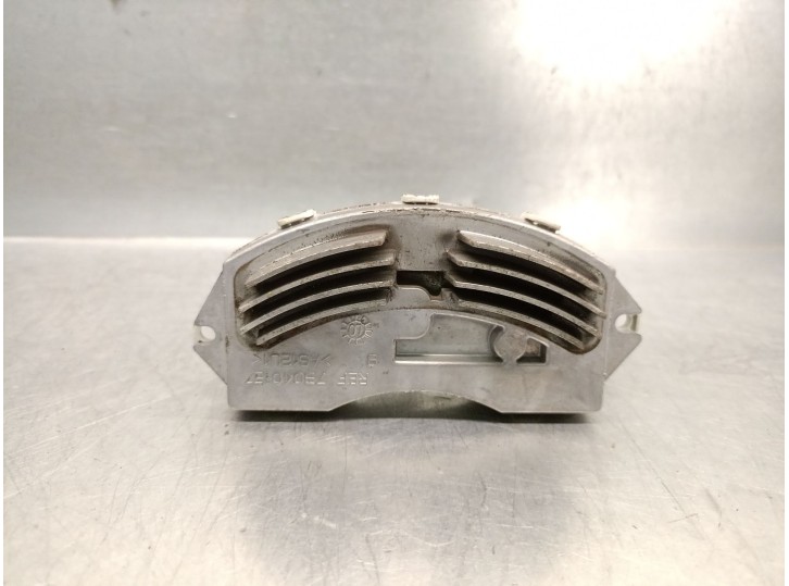 Recambio de resistencia calefaccion para bmw 1 (e87) 118 d referencia OEM IAM 73040157 64119265892 