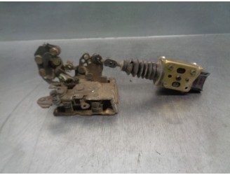 Replacement rear left door lock for Chrysler Jeep Cherokee (XJ) 2.1 turbodiesel OEM IAM reference 5045720 5 PU