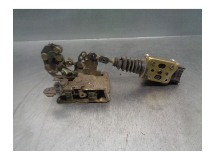 Recambio de cerradura puerta trasera izquierda para chrysler jeep cherokee (xj) 2.1 turbodiesel referencia OEM IAM 5045720 5 PU