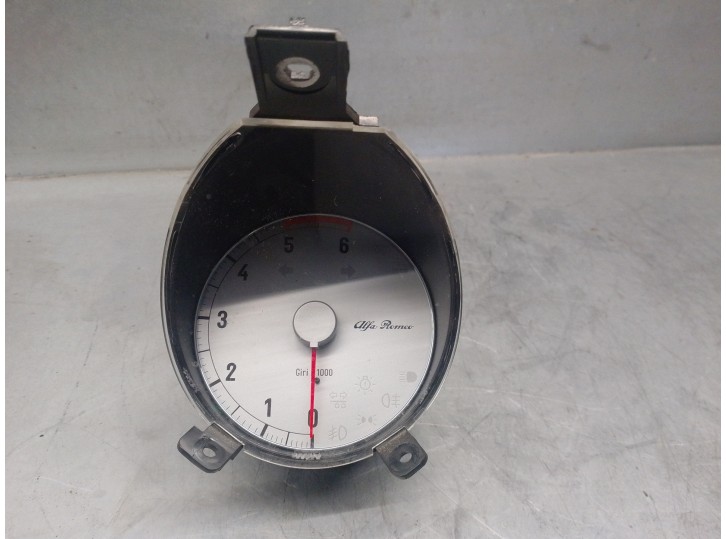 Recambio de cuadro instrumentos para alfa romeo 156 sportwagon crosswagon q4 referencia OEM IAM 156052670 503350011500 MAGNET MA