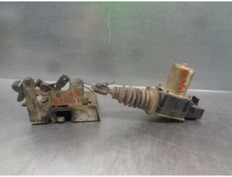 Front right door lock replacement part for Chrysler Jeep Cherokee (XJ) 2.1 Turbodiesel OEM IAM reference 55000766 5045