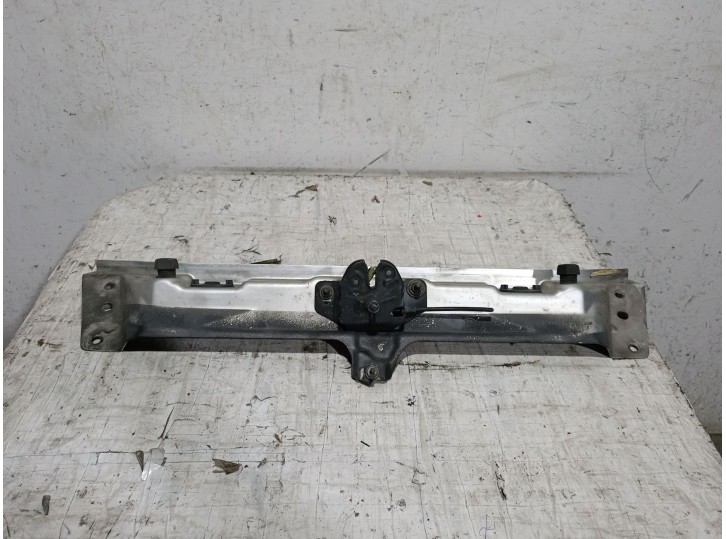 Recambio de panel frontal para chrysler pt cruiser (pt_) 2.2 crd referencia OEM IAM 4724509AC 4724509AC 