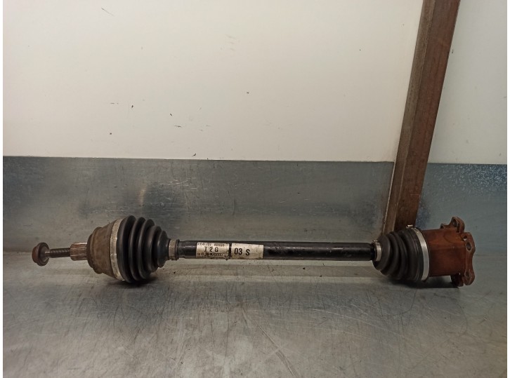 Recambio de transmision delantera derecha para audi a6 berlina (4f2) 2.4 v6 24v cat (bdw) referencia OEM IAM 4F0407272G 