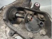 Recambio de mangueta delantera izquierda para jaguar s-type 2.7 v6 diesel cat referencia OEM IAM C2C22864 