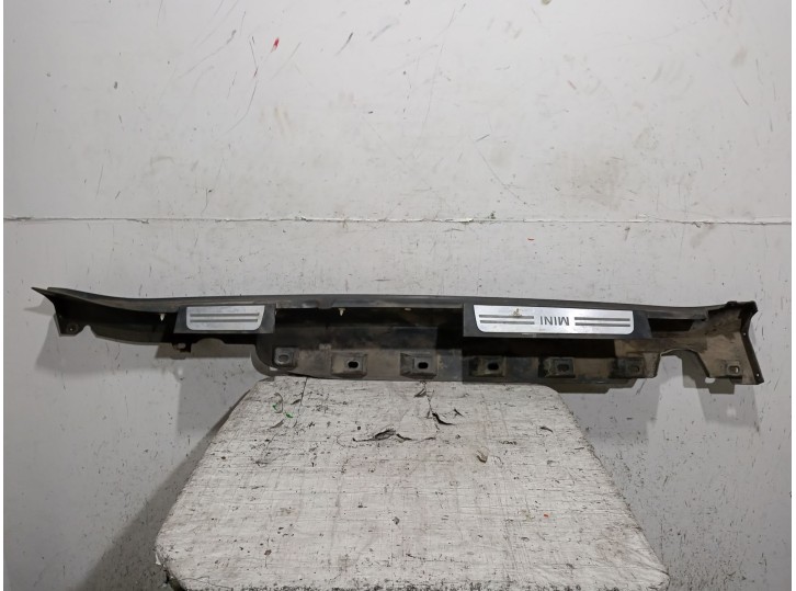 Replacement side skirt for Mini Mini Countryman (R60) Cooper D OEM IAM reference 51779801887 51779801887 