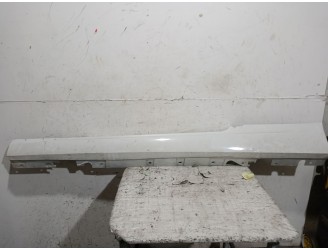 Recambio de faldon lateral para bmw 3 coupé (e92) 320 d referencia OEM IAM 51777256105 51777256105 