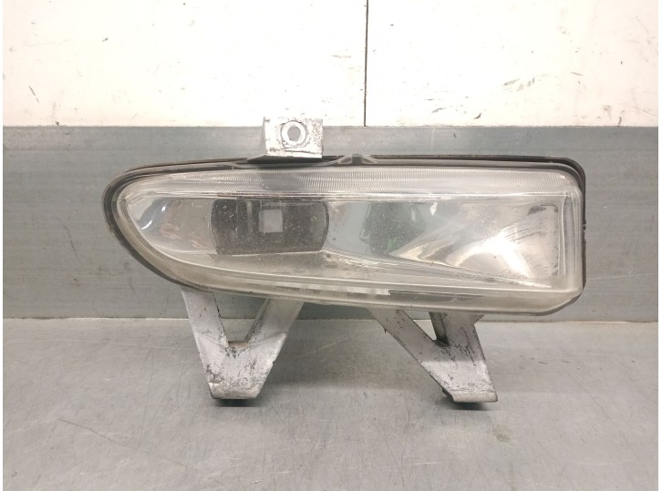 Recambio de faro antiniebla derecho para peugeot 406 berlina (s1/s2) 2.0 hdi referencia OEM IAM 1852346000 6205V5 