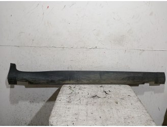 Recambio de faldon lateral para kia stonic (yb) 1.2 cvvt referencia OEM IAM 87752H8400 87752H8400 