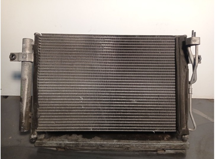 Recambio de condensador / radiador aire acondicionado para hyundai getz (tb) 1.5 crdi referencia OEM IAM 976061C300  