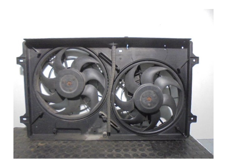 Recambio de electroventilador para volkswagen sharan (7m6/7m9) comfortline referencia OEM IAM 7M3121203 0130303881 BOSCH