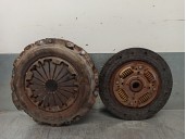 Replacement clutch kit for Volvo S40 sedan TD OEM IAM reference 7700868949 