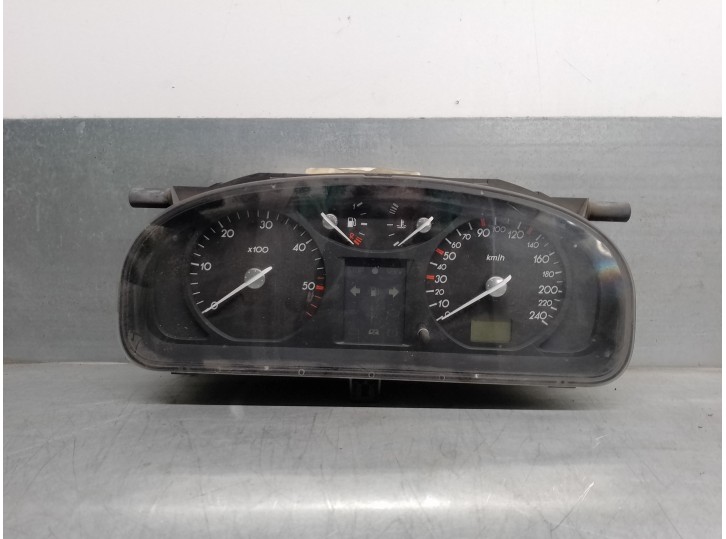 Recambio de cuadro instrumentos para renault laguna ii (bg0) 1.9 dci diesel referencia OEM IAM 8200170297  