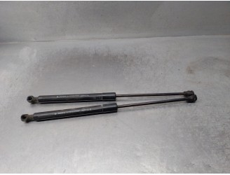 Recambio de amortiguadores capo para renault megane iv berlina 5p 1.5 dci diesel fap energy referencia OEM IAM 654707606R 