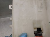 Recambio de deposito limpia para ssangyong rodius ii 2.0 xdi referencia OEM IAM 7841021000 7841021000 