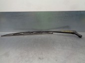 Recambio de brazo limpia trasero para mitsubishi space runner (n60) 2.0 i glx (i) referencia OEM IAM MR472594  