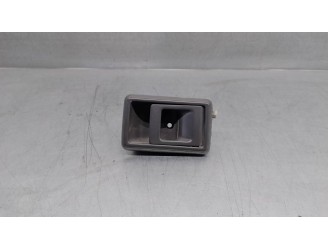 Recambio de maneta interior delantera derecha para toyota hilux 2.4 d (78cv/58kw) referencia OEM IAM 6920589105B0  2 PUERTAS