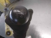 Recambio de palanca cambio para mitsubishi space runner (n60) 2.0 i glx (i) referencia OEM IAM MR446977  