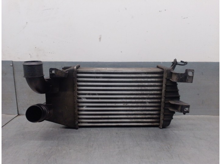 Recambio de intercooler para opel zafira b 1.7 16v cdti referencia OEM IAM 13240831 