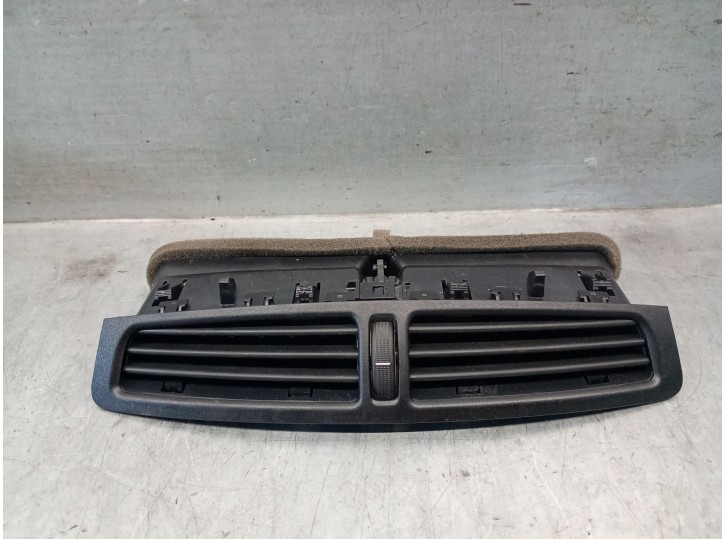 Recambio de aireador para ford kuga ii (dm2) 2.0 tdci referencia OEM IAM AM51R01815AE3YYW 2320484 