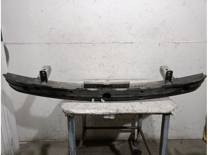 Recambio de refuerzo paragolpes trasero para ssangyong rodius ii 2.0 xdi referencia OEM IAM 7883021600 7883021600 